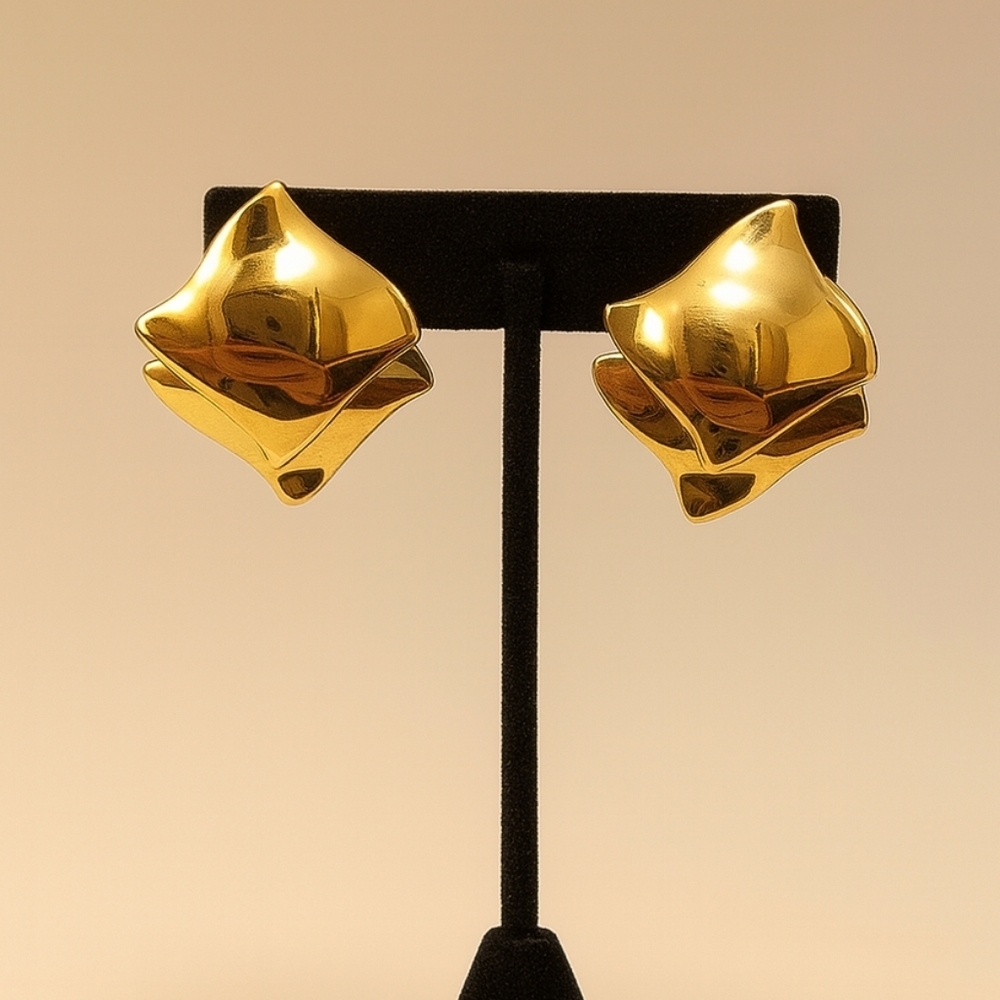 Vintage TAT Gold-Tone Sculptural Earrings